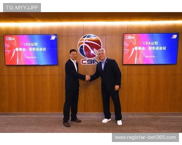 东契奇备战,后卫转型,热身环节挑,九游娱乐,在线游戏,手机游戏,九游游戏下载,九游娱乐大厅,九游娱乐攻略,九游娱乐活动